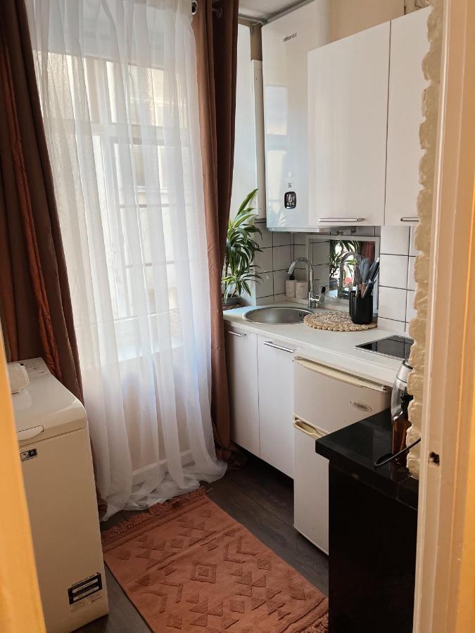 Cozy Apartment In Tallinn Old Town, Great Location Exterior photo